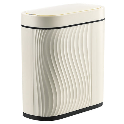 Minimalistyczny, inteligentny kosz na śmieci z czujnikiem 