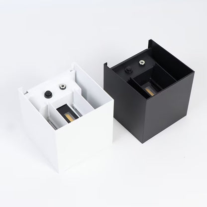 Akumulatorowa lampa ścienna LED