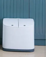 Kosz na śmieci z pedałem kuchennym