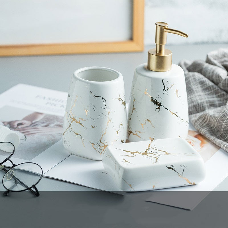 Zestaw łazienkowy z ceramiki i marmuru