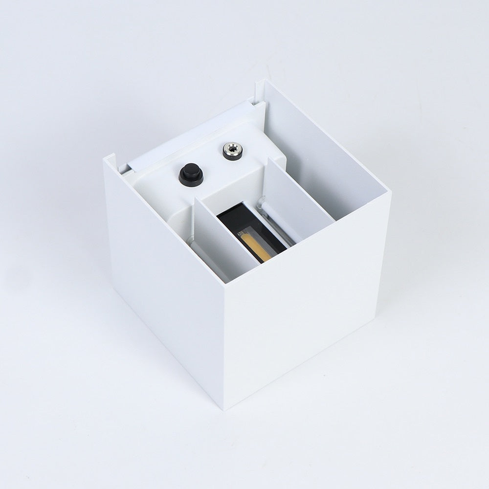 Akumulatorowa lampa ścienna LED