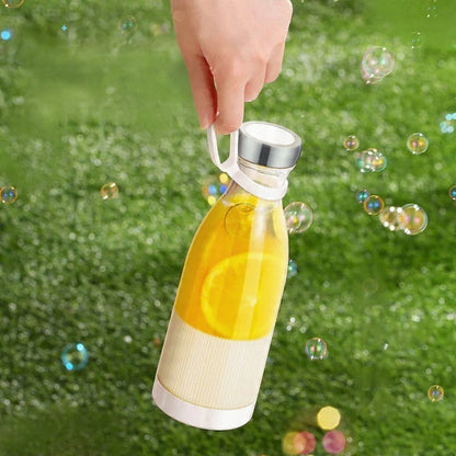 Przenośna, akumulatorowa mini sokowirówka