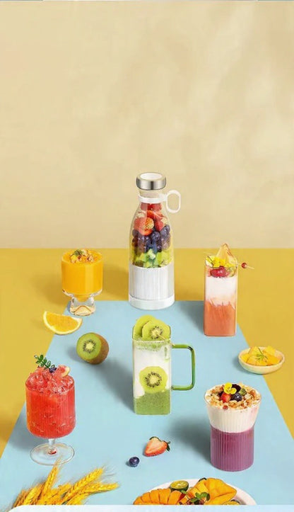 Przenośna, akumulatorowa mini sokowirówka